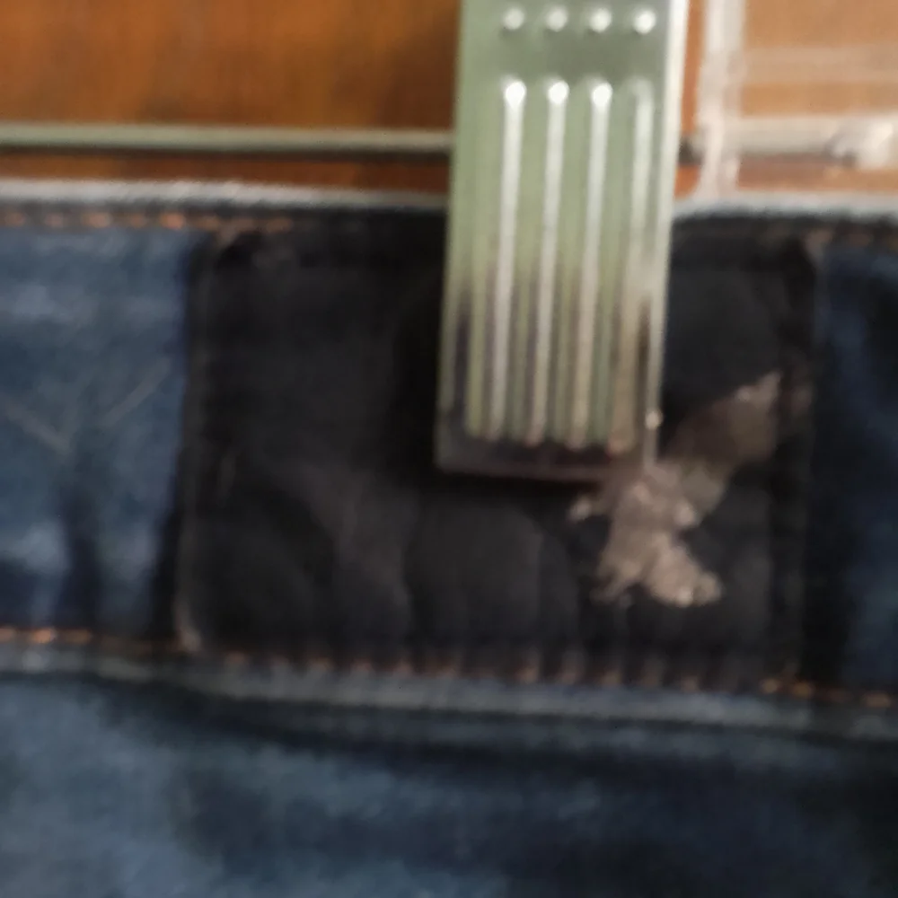 American Eagle Outfitters Distressed Denim Jeans Super Stretch High Rise Jegging